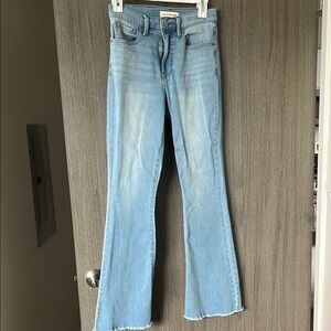 Lucky Brand Women's Flared Blue Jeans